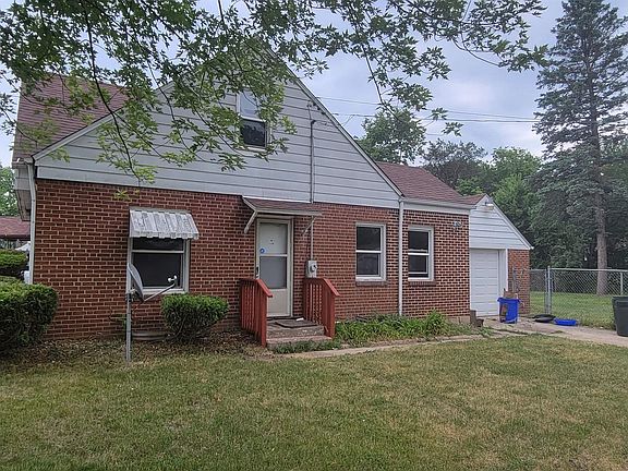 2nd image of 2838 Knight Ave
