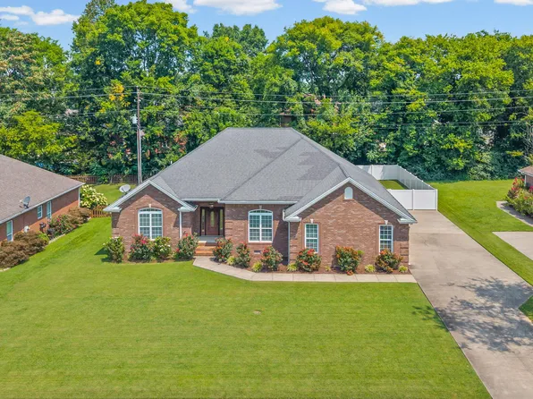 3662 Steeplechase Ln, Hopkinsville, KY 42240