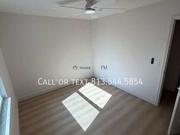 4th image of 14339 Diplomat Dr Unit 3
