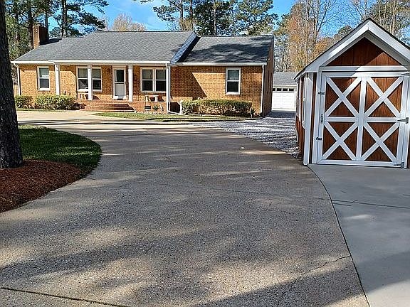 2nd image of 858 Waters Rd