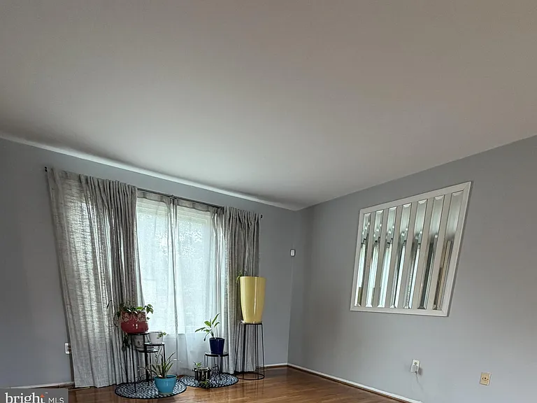 6410 Coleton Ct — Photo 19
