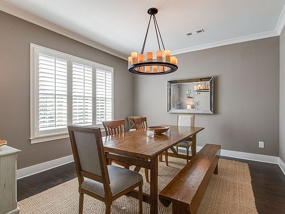 5th image of 636 Finnhorse Ln