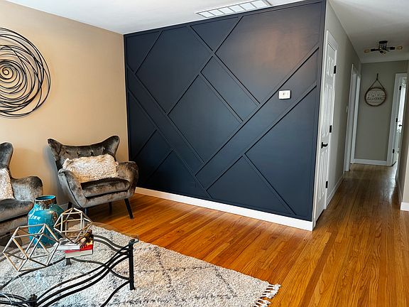 4th image of 5527 N Lotus Ave