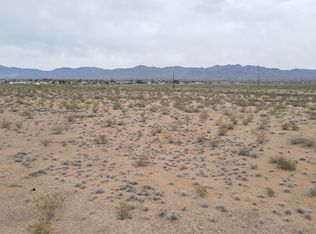 9 N Bullpen, Golden Valley, AZ 86413