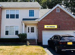 20 Nostrand Rd, Hillsborough, NJ 08844