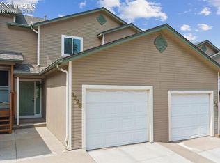 3228 Hearthridge Cir, Colorado Springs, CO 80918