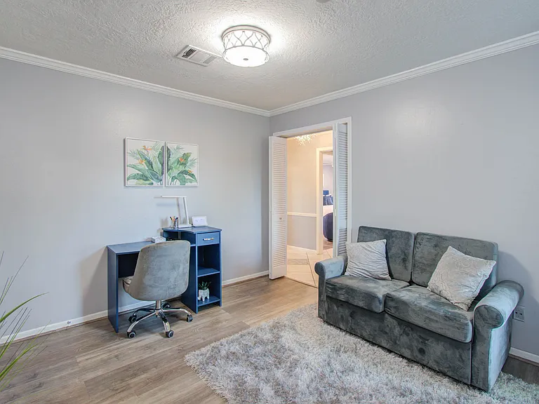 10606 Kirkwren Dr — Photo 15
