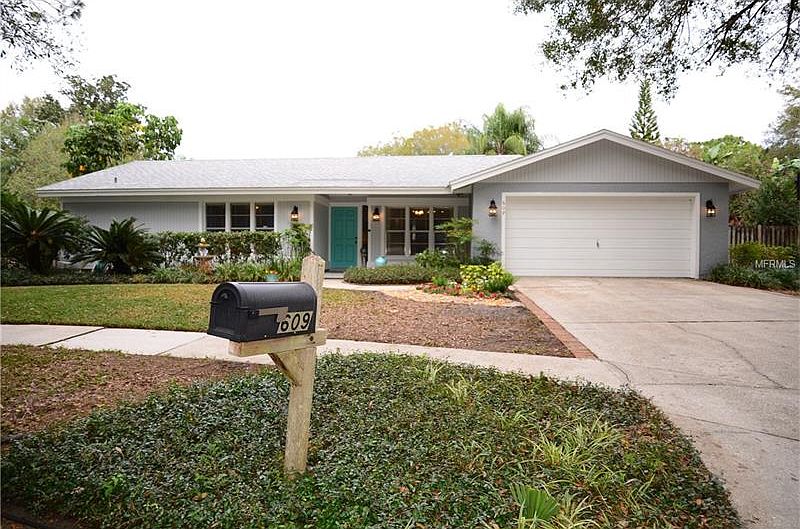 1st image of 609 Blue Gill Ct