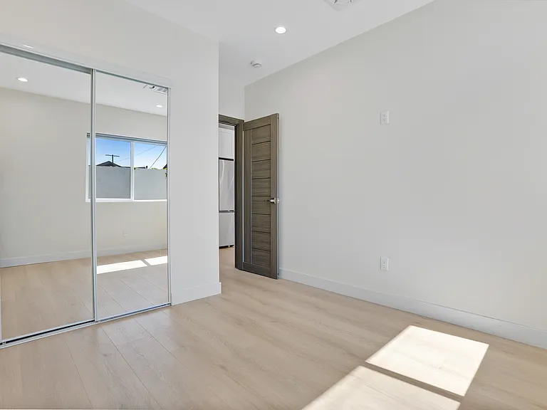 16639 Blackhawk St — Photo 12