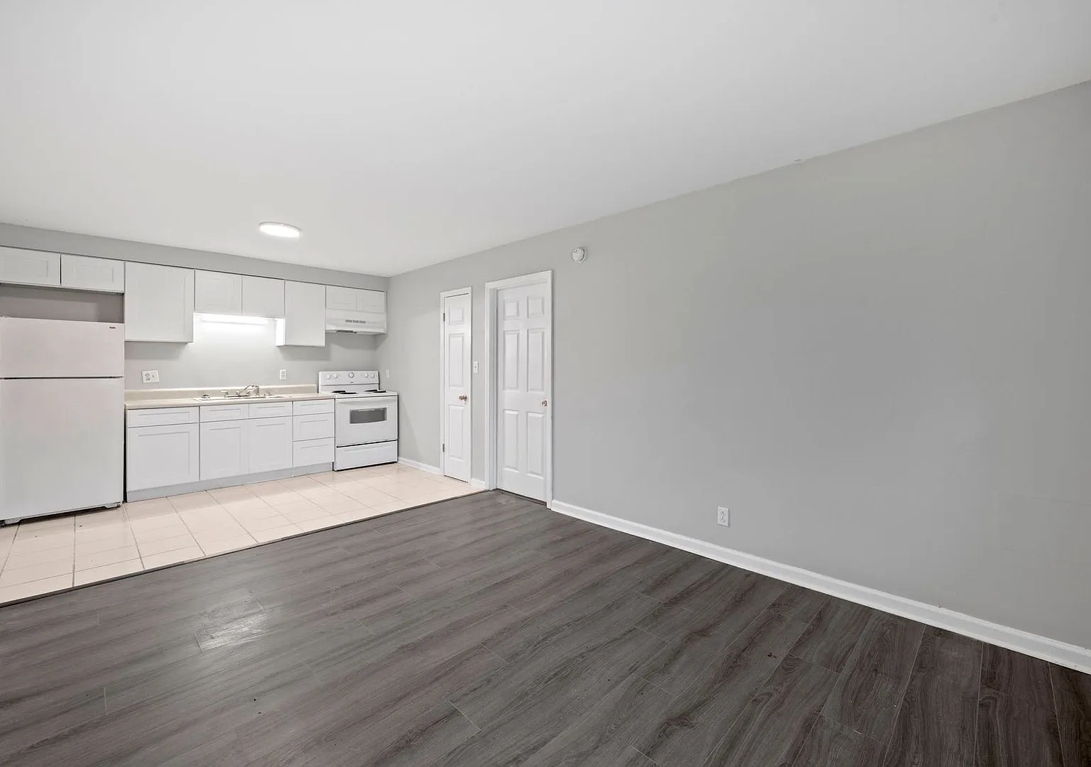 101 Walnut Street — Photo 4
