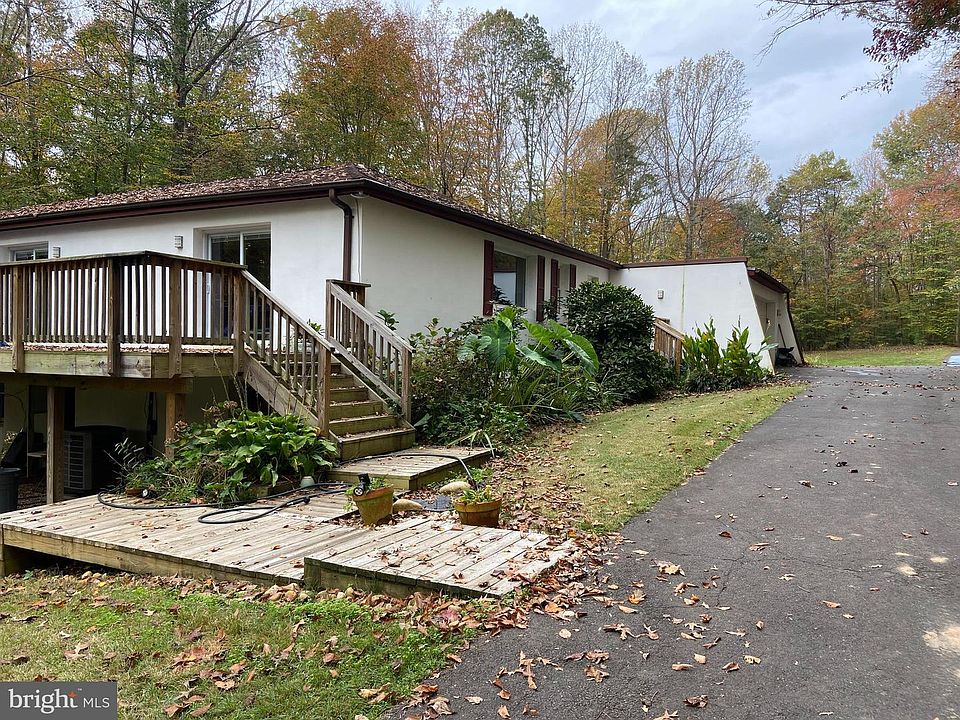 2nd image of 6705 Briarcroft St