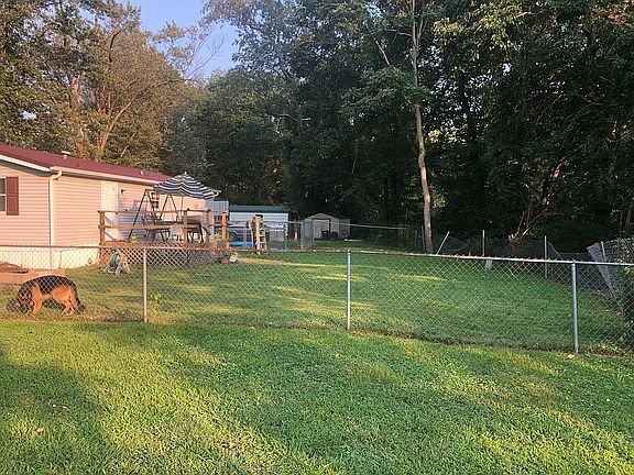 3rd image of 1523 Fisher Dr