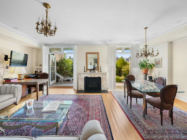 336 West 23rd Street image 7 of 25