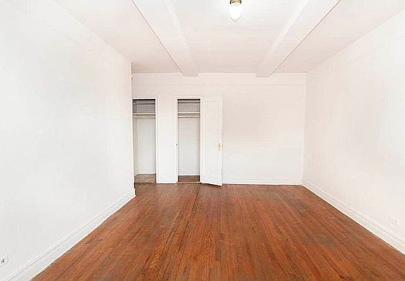 2nd image of 47-51 40th St #3B
