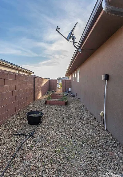 422 N 3450 W — Photo 22