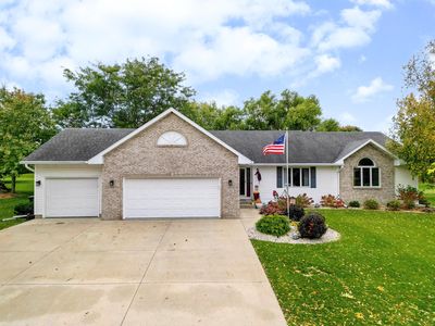 146 Pinnacle Dr, Lake Mills, WI, 53551