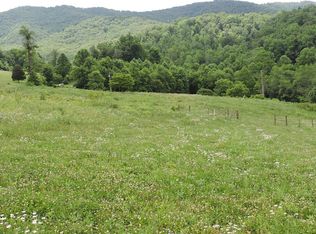 265 Golf Dr, Spruce Pine, NC 28777