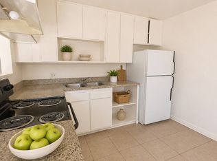 2334 W Dennett Ave, Fresno, CA 93728