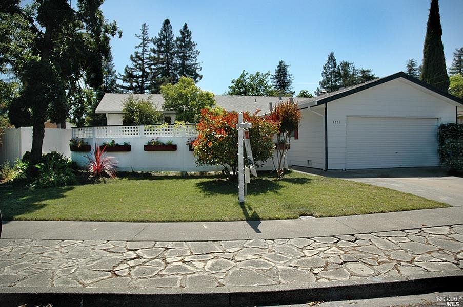 1st image of 4351 Dale Dr