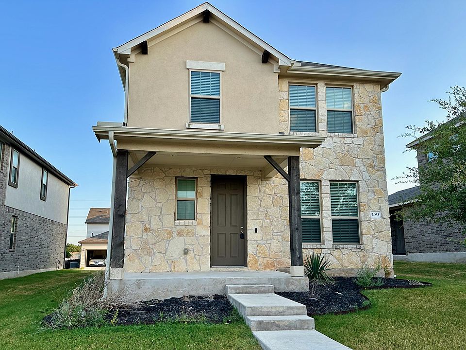 1st image of 2933 Harvester Ln