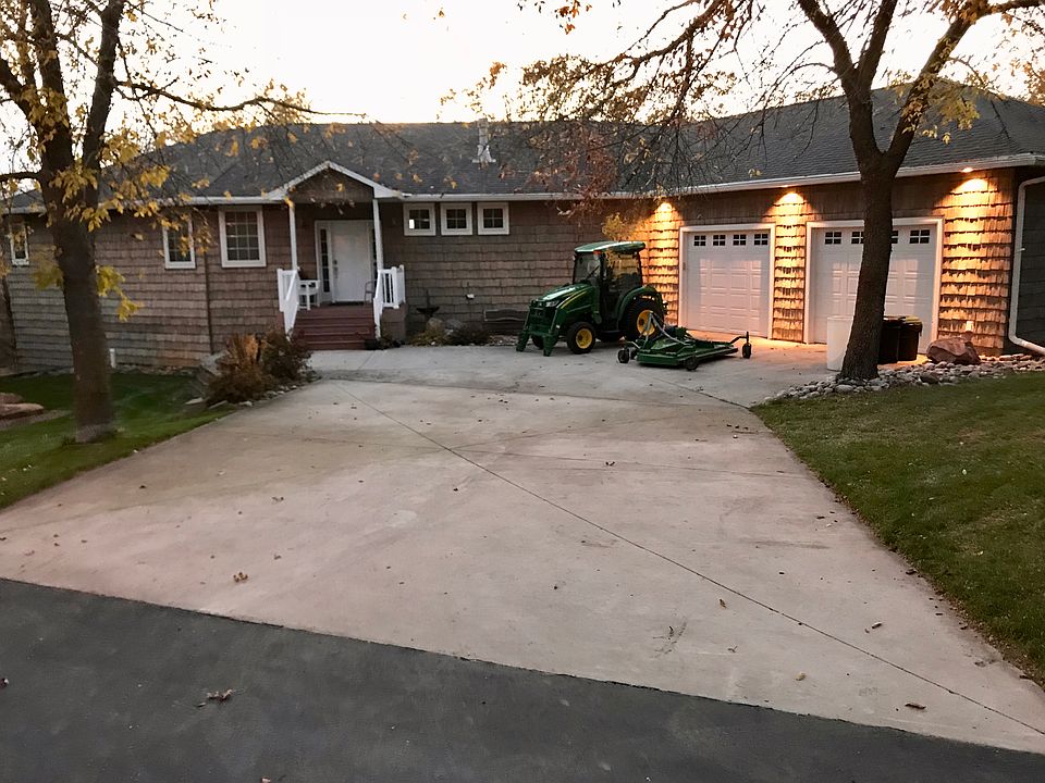 2nd image of 50863 Good Oak Loop
