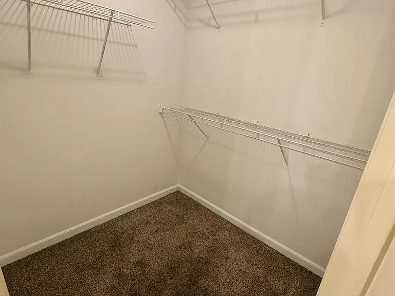 7822 Guthrie Ln — Photo 23