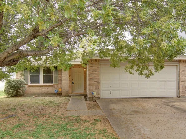 12117 Wolfson St, Fort Worth, TX 76114