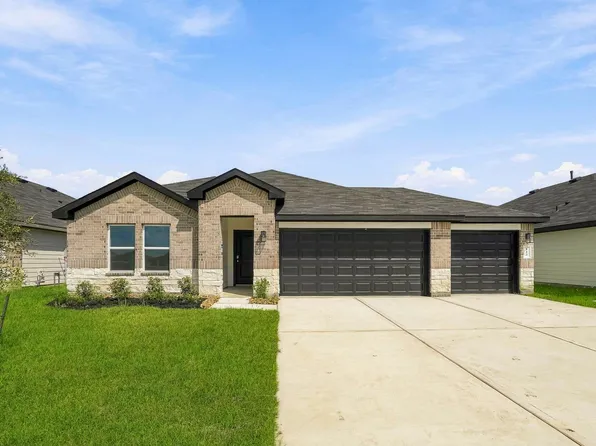 113 Wildflower Ln, Dayton, TX 77535