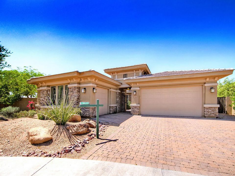 1st image of 1845 W Dusty Wren Dr