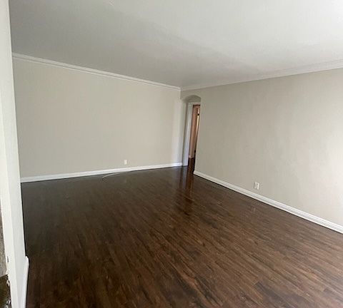 2nd image of 3130 W Slauson Ave #Bcc69f177
