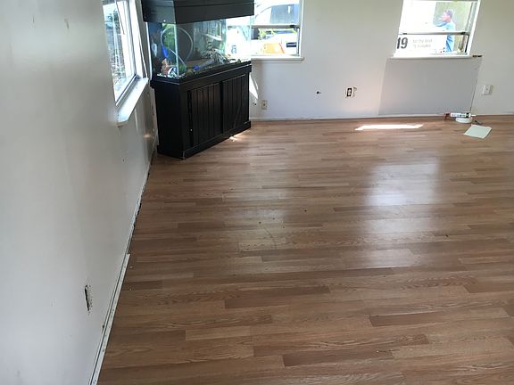 5th image of 6637 Woodsman Dr