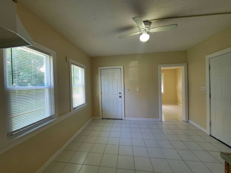 1st image of 12010 Griffing Ave #Dn