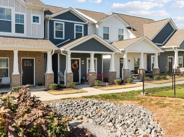 919 Ashland Place Dr, Nashville, TN 37218