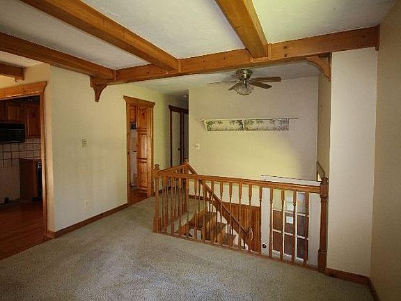4th image of 48 Pinedale Ave