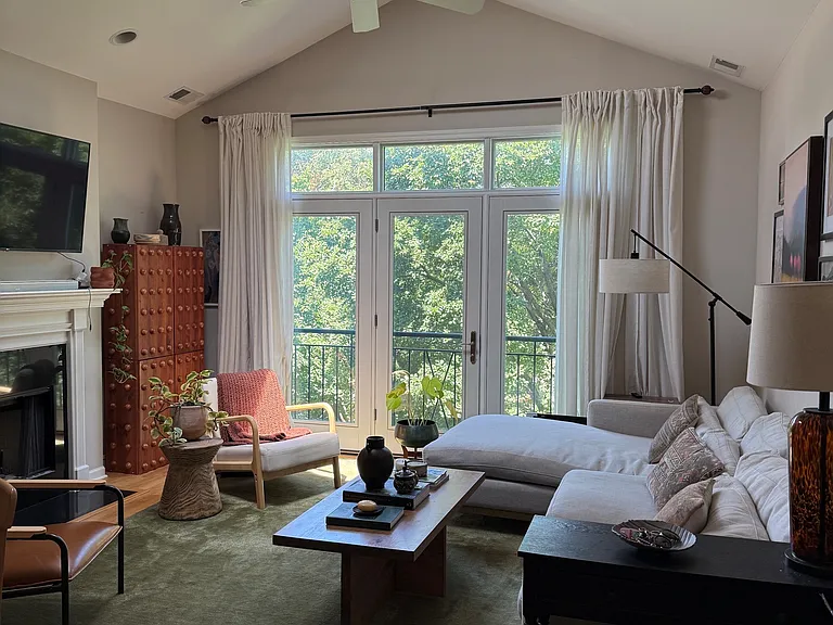 1241 N Paulina St #3S — Photo 5