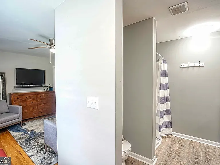 Bathroom in Bedroom #3