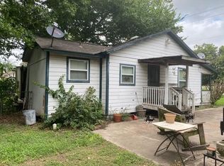 806 Old Angleton Rd, Clute, TX 77531