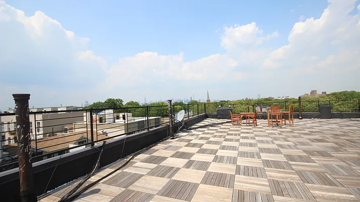 Rented by Nooklyn NYC LLC | media 26