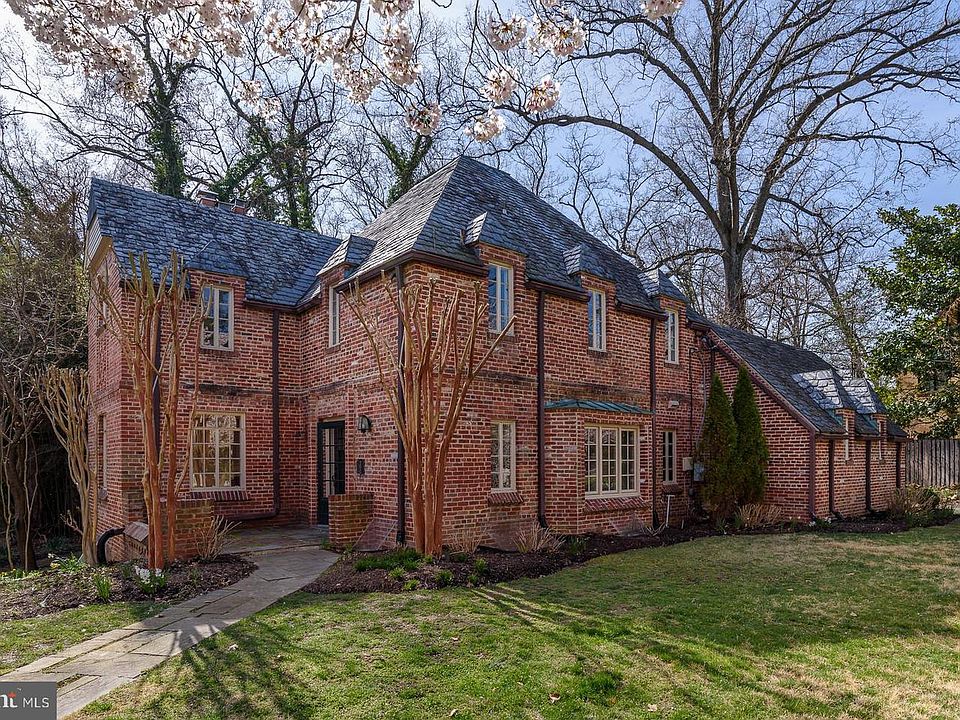 1st image of 5812 Highland Dr