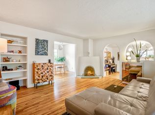 137 Camino De Las Crucitas, Santa Fe, NM 87501