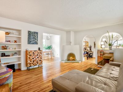137 Camino De Las Crucitas, Santa Fe, NM, 87501