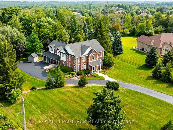 2nd image of 44 Woodland Dr