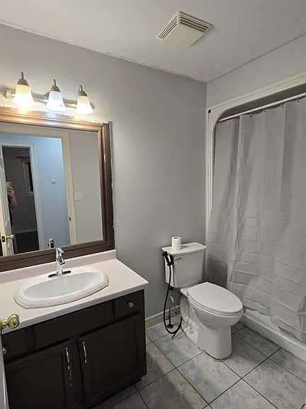1059 Silverdale Dr #MAIN — Photo 10