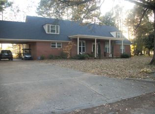 1 Country Club Rd, Newport, AR 72112