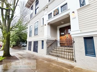 2066 NW Irving St UNIT 1, Portland, OR 97209