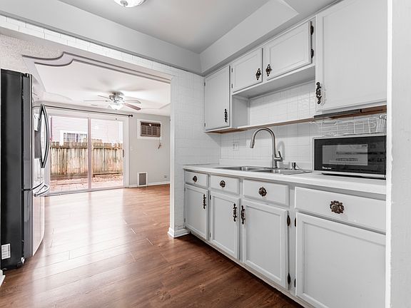 5th image of 2015 Berkshire Cir Unit E