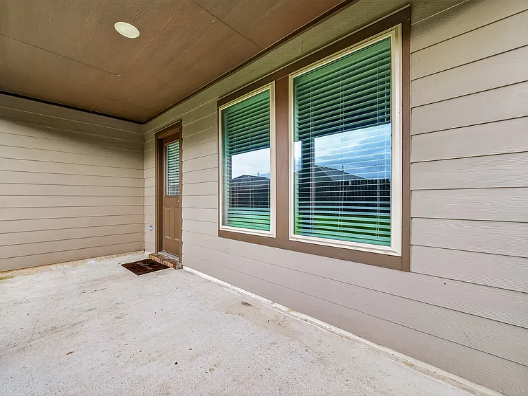 18326 Arcola Bay Ln — Photo 39