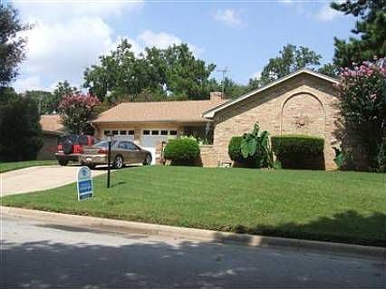 1st image of 7317 Laurie Dr