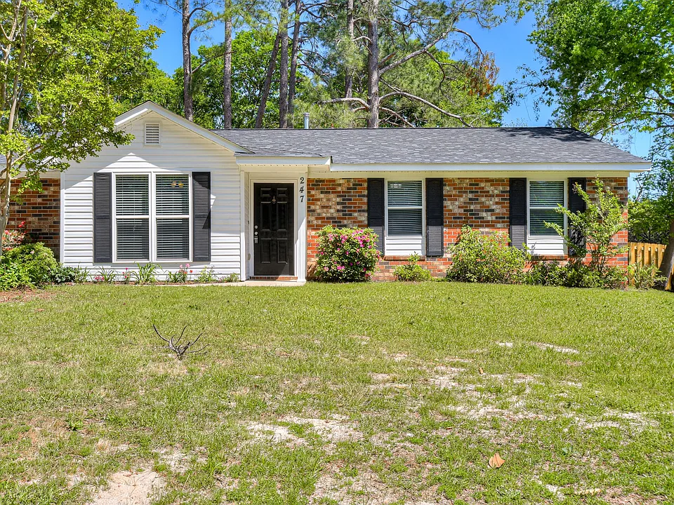 247 Merion Ct