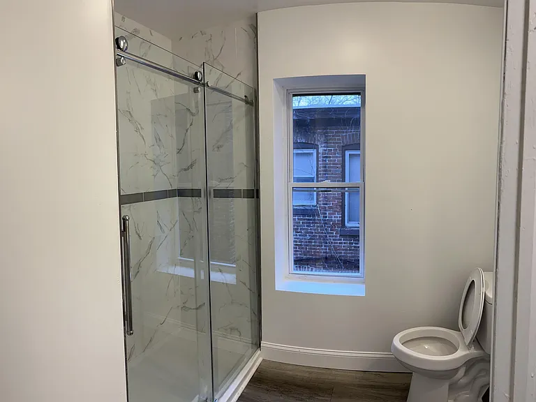 311 Spring St #2 — Photo 2